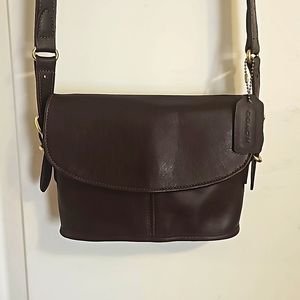 COACH Equestrian Slim Bucket Bag, 9801 Leather, Chocolate, Flap & Snap